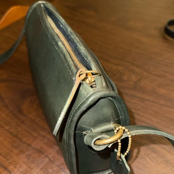 Vintage Coach Austin Bag - Picture 7 of 10